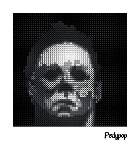 Micheal Myers Pixel Art, Ghostface Pixel Art Grid, Michael Myers Perler Bead Patterns, Michael Myers Perler Beads, Michael Myers Alpha Pattern, Minecraft Horror, Horror Movie Alpha Patterns, Crochet Grid Patterns Horror, Jack The Pumpkin King