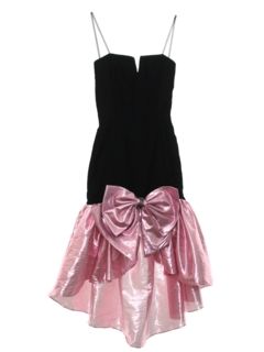 Vintage 1980's Cocktail Dresses at RustyZipper.Com Vintage Clothing Cocktail Dress Prom Black, 80s Prom Dress Costume, 80s Fancy Dress Women, Retro Cocktail Dress, 80s Fancy Dress, 80s Party Dress, Prom Costume, 80s Prom Dress, 80s Prom