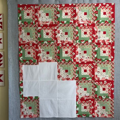 Cupcakes 'n Daisies: Swell Santa Swell Christmas, Easy Crochet Basket Pattern, Quilts Christmas, Santa Quilt, Christmas Quilt Blocks, Log Cabin Quilt Pattern, Christmas Quilt Patterns, Quilt Care, Christmas Wall Hangings