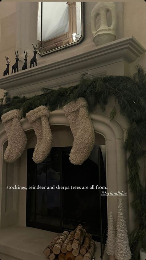 Stockings In Apartment Christmas, Christmas Assembly Ideas, Christmas Home Decor Aesthetic, Holiday Decor Aesthetic, Stockings On Fireplace, Beary Christmas, Lights For Christmas, Christmas Dreaming, Christmas Apartment