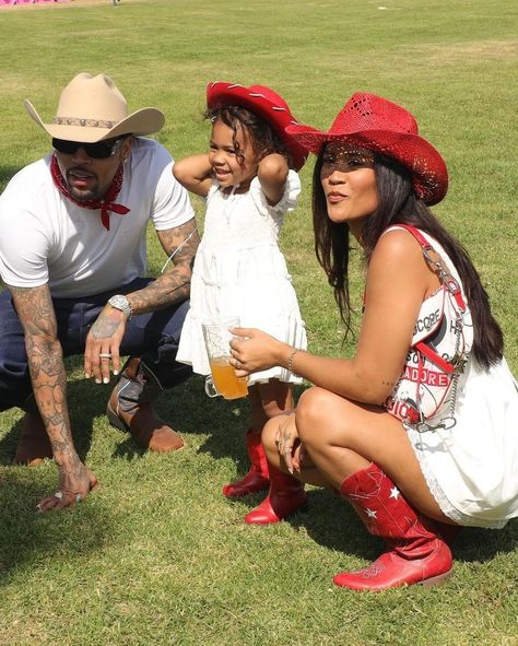 Cowboy Baby Style, Chris Brown And Rihanna, Chris Brown And Royalty, Rodeo Events, Breezy Chris Brown, Little Cowboy, Rodeo Cowboy, Cowgirl Chic