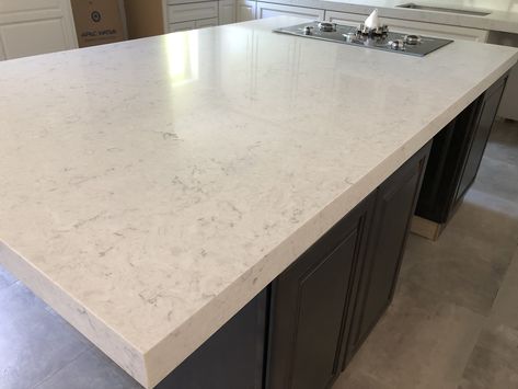 Looking for quartz countertops for your kitchen countertops? feel free to contact us Stone and Quartz LLC. If you want to learn more about these Carrara Mist quartz countertops installation feel free to click in our blog https://www.stoneandquartzsurfaces.com/post/carrara-mist-quartz-countertops-installation Carrara Mist Quartz Countertop, Quartz Bathroom Countertops, Corian Kitchen Countertops, Modern Countertops, Small Kitchen Decoration, Tile Countertops Kitchen, Quartz Bathroom, Taupe Kitchen, Kitchen Concept