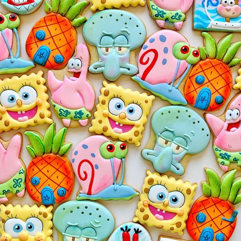 Spongebob Royal Icing Cookies, Spongebob Birthday Cookies, Sponge Bob Cookies Decorated, Sponge Bob Cookies, Spongebob Sugar Cookies, Spongebob Cookies Decorated, Sponge Bob Birthday Party Ideas, Spongebob Treats, Spongebob Cookies