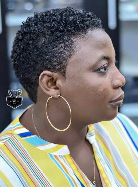 Tapered Natural Hair Cut, Twa Styles, Jheri Curl, Natural Hair Haircuts, Short Natural Haircuts, Short Hair Designs, Black Hair Short Cuts, Short Natural Curly Hair, Short Black Hair