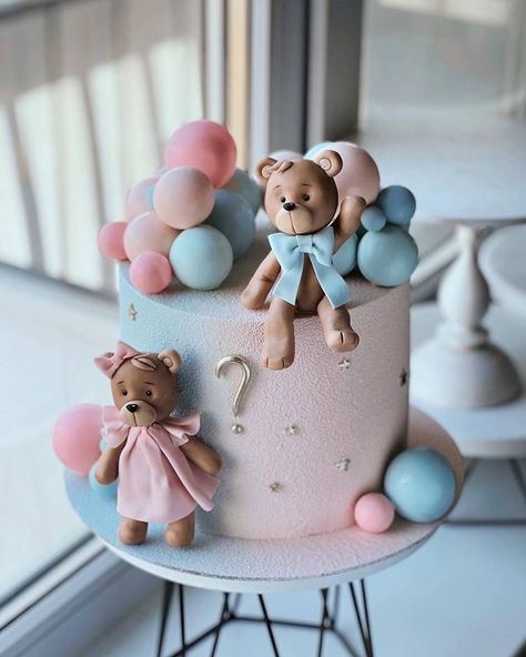 Gender Reveal Cake Teddy Bear, Gender Cake, Unique Baby Shower Cakes, Unique Gender Reveal Party Ideas, Gender Reveal Cake Pops, Baby Shower Gender Reveal Cake, Gender Reveal Boy, Baby Shower Cake Designs, Simple Gender Reveal