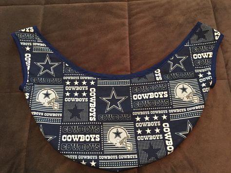 Cowboys bowling ball buffer bag Bowling Ball Bag, Bowling Ball, Free Sewing Patterns, Shoe Covers, Sewing Patterns Free, Free Sewing, Sewing Tips, Bowling, Craft Room