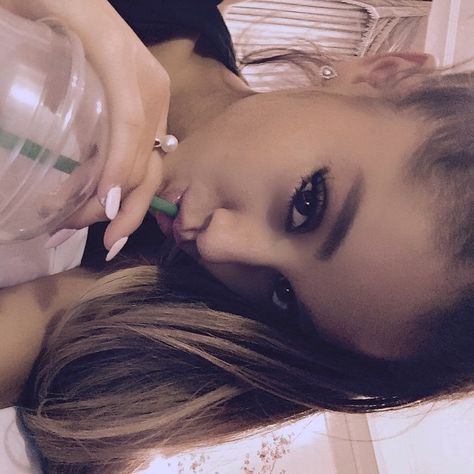 *sips moonlight soy latte* / *tries desperately to ignore her smudged pinky nail polish* (yes, it's a grande) Ariana Grande, A Woman, Tumblr, Hair, Instagram