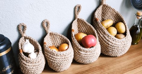 Garlic Storage Ideas, Onion And Garlic Storage, Storing Onions And Potatoes, Storing Onions, Onion Storage, Potato Storage, Garlic Storage, Pantry Baskets, How To Store Potatoes