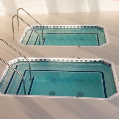 Use SwimEx Cold Plunge Pools for recovery after practice to stay in the game and win. Create the ultimate recovery space for athletes. Yoga Shed, Sauna Bathroom Design, Spa Room Ideas, Therapy Pools, Small Inground Pool, Hydrotherapy Pool, Home Spa Room, Endless Pool, Plunge Pools