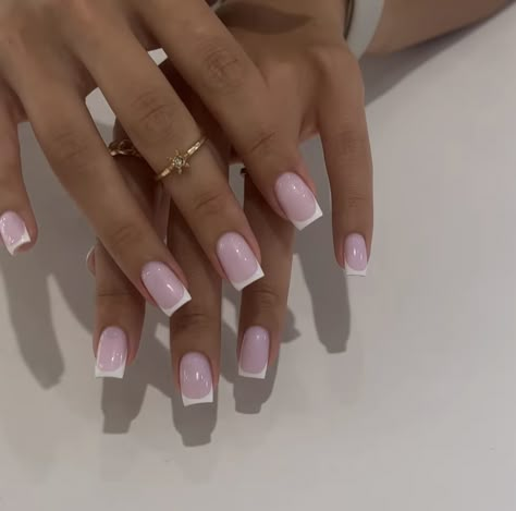 Short Classy Nails, Rounded Acrylic Nails, Pink French Nails, White Tip Nails, French Tip Acrylic Nails, French Acrylic Nails, Work Nails, Classic Nails, Nails Black