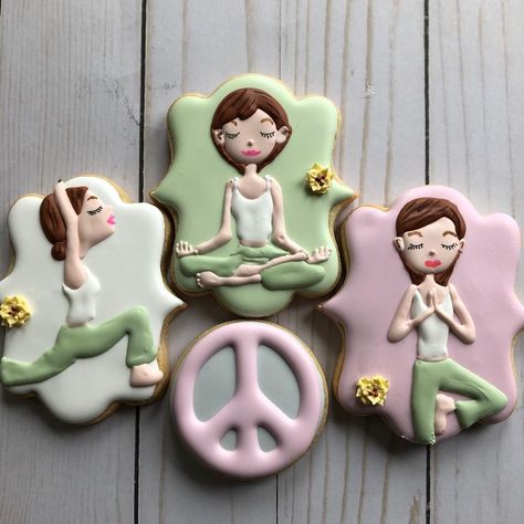 Laurel Nicolay on Instagram: “Yoga is good for everything!! #yogacookies #sugarcookies #decoratedcookies #decoratedsugarcookies #edibleart” Yoga Cookies, Peace Out Cookies, Yoga Cookies Decorated, Uterus Cookies Decorated, Peace Out Cookies Decorated, Yoga Theme Cake, Royal Iced Cookies, Banana Coconut, Hairstyles For Round Faces