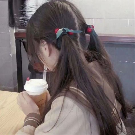 Twintail Hairstyles, Twintails Hairstyle, Two Ponytail Hairstyles, Girl Pony, Two Ponytails, Cute Asian Fashion, Anime Japanese, Korean Culture, Uzzlang Girl