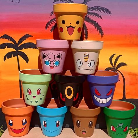 Pokémon Faces, Whale Planter, Art Club Projects, Pokemon Faces, Plants And Pots, Diy Monsters, Diy Paint Projects, Art Galleries Design, Pokemon Sketch