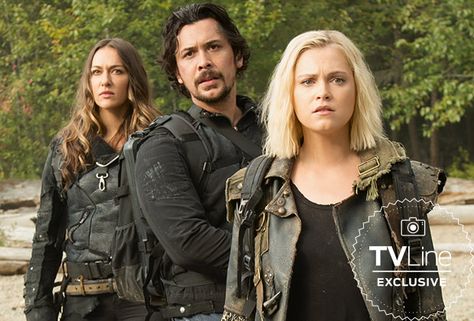 The 100 Season 6 Photos — Clarke, Bellamy, Spoilers | TVLine Planets In The Sky, Nuclear Apocalypse, Jesse Williams, The 100 Show, Bob Morley, Eliza Taylor, Evangeline Lilly, Orphan Black, We Meet Again