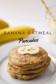 One of Greyson’s favorite thing to eat for breakfast is Banana pancakes and bonus, I do too! I love that… Oatmeal Protein Pancakes, Gluten Free Protein Pancakes, Banana Oatmeal Pancakes, Keto Pancakes, Oatmeal Pancakes, Protein Packed Breakfast, Pancakes Healthy, Banana Oatmeal, Think Food