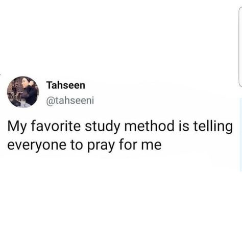 Exams Memes, Twitter Posts, Short Islamic Quotes, Relatable Posts, Senior Quotes, Weird Quotes Funny, Funny Images Laughter, Funny Joke Quote, Me Quotes Funny