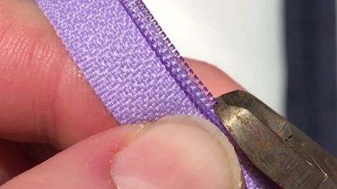 Tutorial: Shortening a Nylon Coil Zipper – Sewing with Sarah Zipper Sewing, Zipper Tutorial, Shortening, Sewing Tips, Sewing Hacks, Diy Fashion, Sewing Projects, Thank You, Google Search