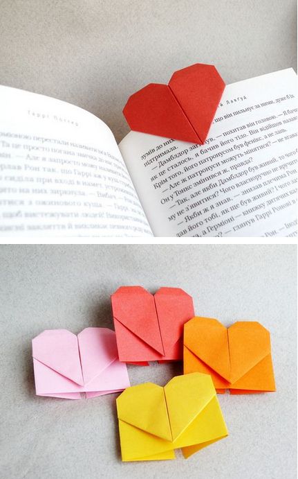 Origami Heart Bookmarks | 41 Heart-Shaped DIYs To Actually Get You Excited For Valentine's Day Hart Origami, Origami Hearts, Bookmark Diy, Origami Bookmark, Heart Bookmark, Origami And Kirigami, Folding Origami, Instruções Origami, Seni Dan Kraf