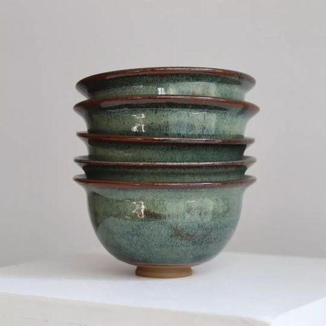 brown clay glaze • Instagram Brown Pottery Aesthetic, Pottery Lighting, Matcha Milk, Matcha Set, Ceramic Fish, Ceramic Tableware, Metal Straws, Ceramics Projects, White Glaze