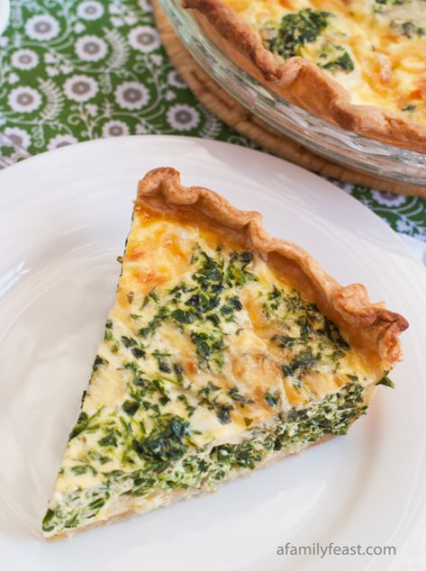 Egg Quiche, Cheddar Quiche, Cheese Quiche Recipe, Spinach Quiche Recipes, Pastas Recipes, Quiche Recipes Easy, Spinach Quiche, Cheese Quiche, Vegetarian Foods