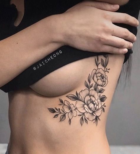 Feminine Tattoos Thigh For Women, Floral Abdominal Tattoo, Gorgeous Small Tattoos, Landscape Back Tattoo Women, Side To Leg Tattoos Women, Flower Side Tattoos Women Ribs, Under Side Breast Tattoo, Woman’s Tattoos, Tattoos Women Unique