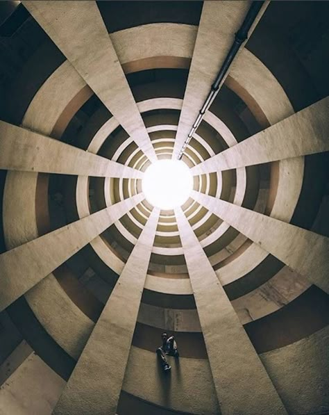 Radial Typography, Symmetrical Architecture, Visual Elements Of Art, Symmetry Photography, Radial Balance, Principle Of Design, Symmetrical Balance, Architecture Photography Buildings, Radial Symmetry