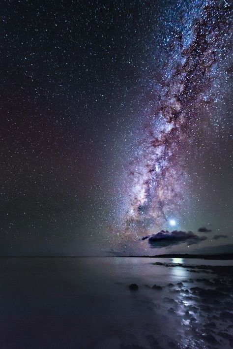 Venus and Milky Way from Earth Cer Nocturn, Sky Full Of Stars, Milky Way Galaxy, The Milky Way, To Infinity And Beyond, Jolie Photo, The Night Sky, Bright Lights, Beautiful Sky