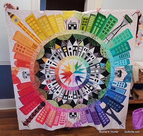 Dresden Neighborhood, Dresden Plate Quilts, House Quilt Patterns, Recycle Design, Dresden Quilt, Color My World, Dna Results, Garden Quilt, House Quilts