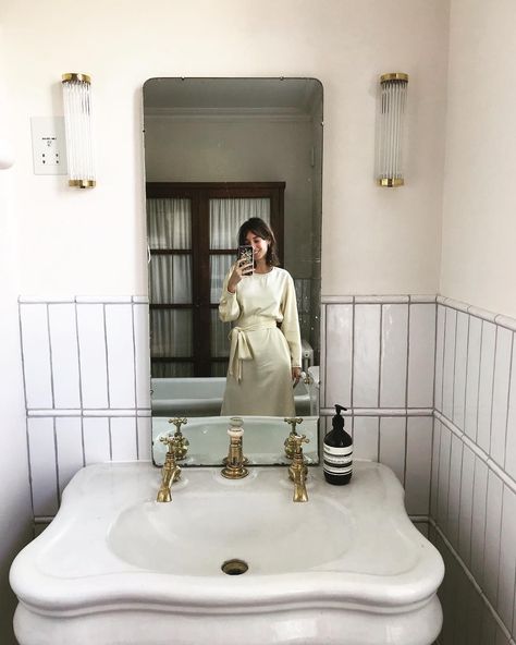 Laura Jackson on Instagram: “*BATHROOM UPDATE* I had my first shower in months today! And, it felt so bloody good. Progress has been so slow, but we finally go there…” Laura Jackson, Restroom Renovation, New House Bathroom, Led Shower Head, Elle Decoration, Bathroom Update, Tiny Bathroom, Bathroom Inspo, Green Bathroom