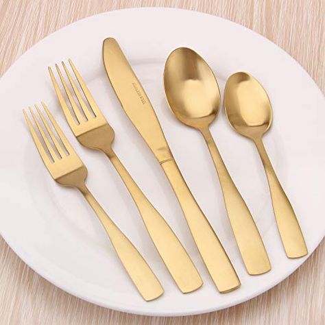 Rose Gold Silverware, Luxury Cutlery, Gold Silverware, Modern Flatware, Marble Island, Banquet Ideas, Gold Cutlery, Gold Flatware, Vintage Cutlery