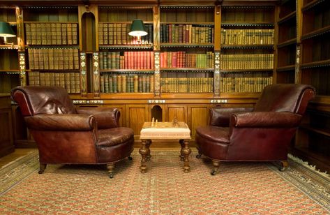 Vintage reading room Home Library Design Ideas, Ceramic Flooring, Study Room Design, Library Wall, Home Library Design, Leather Chairs, Design Library, Home Libraries, Study Rooms