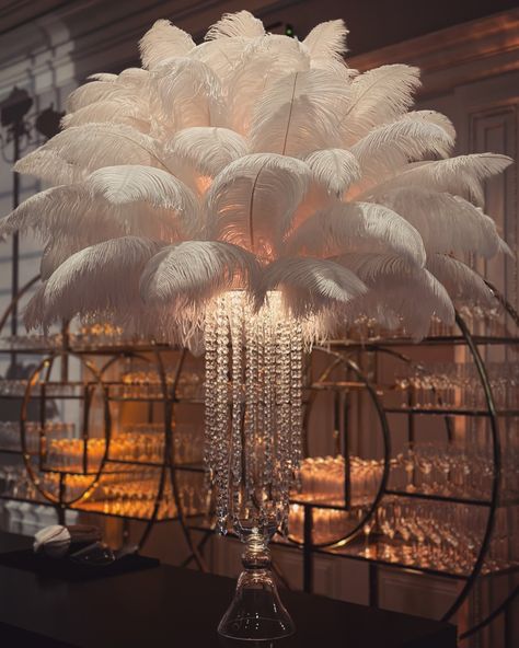 Another Great Gatsby themed event for the books ! 🤩 • • • #greatgatsby #greatgatsbytheme #greatgatsbyparty #weddingdecor #weddinginspiration #weddinglosangeles #tablestyling #tablescape #tablecenterpiece #ostrichfeathers #ostrichfeathercenterpieces #feathercenterpiece #specialeventrentals #rentfeathers #roaring20s #oldhollywood Gatsby Floral Arrangements, Great Gatsby Set Design, Great Gatsby Wedding Decor, Gatsby Flower Arrangements, Great Gatsby Wedding Decorations, Gatsby Prom Theme, Great Gatsby Event, Gatsby Wedding Decorations, Gatsby Decor