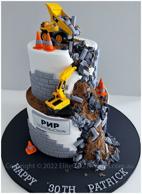 Cake Designs Construction, Construction Cake Design For Men, Construction Car Cake, Construction Grooms Cake, 2 Tier Construction Cake, Building Cake Ideas, Concrete Mixer Cake, Construction Vehicles Cake, Construction Cake Design