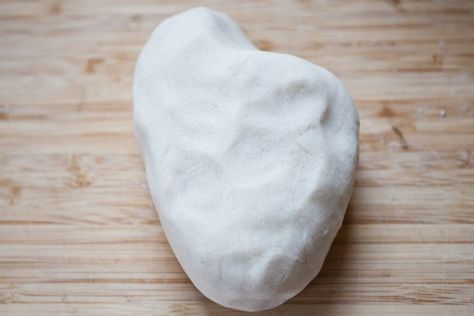 How to Make a Model Human Heart Out of Dough for Kids | eHow Human Heart Art, Anatomically Correct Heart, Human Body Projects, Heart Art Projects, Heart Project, Heart Model, The Human Heart, Parts Of The Heart, Heart Vase