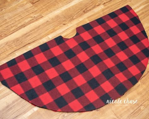 Poncho Car Seat Cover, Fleece Carseat Poncho Free Pattern, Car Poncho Pattern Free, Carseat Poncho Pattern Free, Baby Car Seat Poncho Pattern Free, Car Seat Poncho Pattern Free, Diy Car Seat Poncho, Carseat Poncho Pattern, Toddler Car Seat Poncho