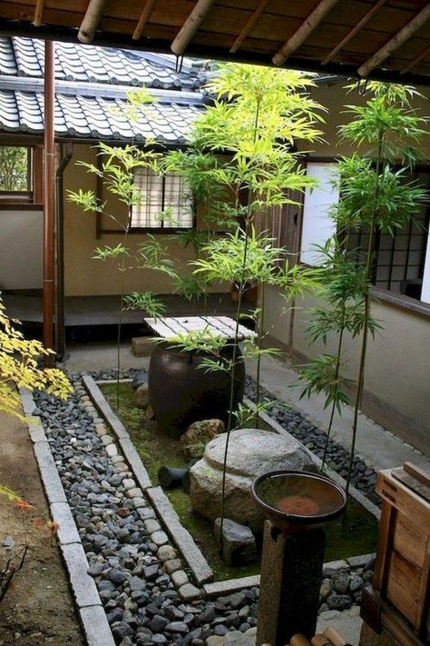 Japanese Zen Garden Landscaping, Japanese Rock Garden Ideas, Japanese Courtyard Garden, Taman Vintage, Japanese Courtyard, Japanese Gardens Design Ideas, Japanese Rock Garden, Small Japanese Garden, Japanese Garden Landscape