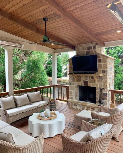 Deck With Roof And Fireplace, Large Porch Furniture Layout, Covered Patio Design With Fireplace, Outdoor Fireplace On Deck Covered Patios, Covered Deck Fireplace, Back Deck Fireplace, Screened In Porch Seating Ideas, Outdoor Fireplace Ideas Covered Decks, Outdoor Deck With Fireplace