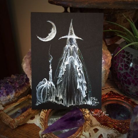 Witchy Painting Ideas, Witchy Painting, Witch Tattoos, Halloween Tree Decorations, Office Halloween Decorations, Witch Painting, Witch Crafts, Forever Green, Green Ideas