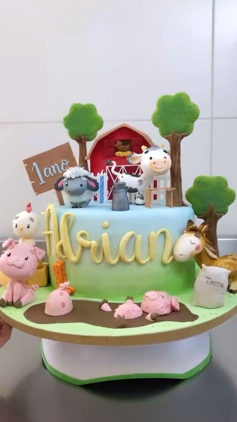 Farm Themed Cake, Farm Themed Birthday Party, Cake Boards, Farm Theme, Name Plaques, Cakes For Boys, Themed Cakes, Cake Ideas, Birthday Party Themes