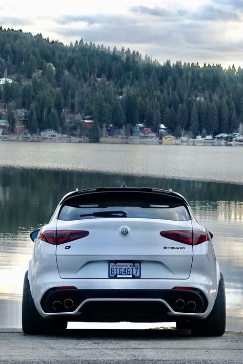 Alfa Romeo Tuning, Suburban Aesthetic, Midwest Aesthetic, American Aesthetic, Alpha Romeo, Alfa Romeo Stelvio, Alfa Alfa, Car Organization, Alfa Romeo Giulietta