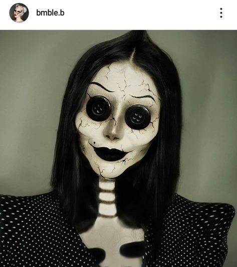 Creative Halloween Makeup, Horror Halloween Costumes, Creepy Halloween Makeup, Movie Makeup, Halloween Makeup Scary, Horror Makeup, Halloween Makeup Inspiration, Character Makeup, Halloween Tattoo