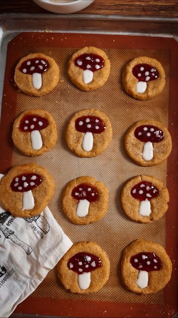 Cassandra Evans (Sunny) // Folk Living on Instagram: "It’s fungi season! 🍄 Why not celebrate with some toadstool thumbprint cookies, right?! (Cookies are the best way to celebrate any ocassion, imo.)  I first shared this idea in the spring, but now it’s actually fall mushroom season, so I figured they were worth resharing for those that want to make them in a more fitting season!  We are currently getting a bunch of rain which means that the next dry day will be ripe for the foraging.  I had great luck last year with finding about 20 pounds of hen of the woods (maitake,) in our own front yard, and then finding a bunch of turkey tail in the woods. Two powerhouse fungi 💪  I can’t wait to go out this fall again and see what nature provides!  Until then, I might just whip up another batch of Thanksgiving Main Course, Jam Preserves, Healthy Thanksgiving, Almond Extract, Delicious Thanksgiving, Thumbprint Cookies, Vegan Thanksgiving, Egg Yolks, All Purpose Flour