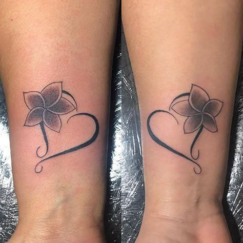 101 Matching Best Friend Tattoos: Cute Best Friend Tattoo Ideas (2023) Matching Niece And Aunt Tattoo, Best Friend Tattoos Cute, Bestie Tats, Best Friend Tattoo Ideas, Friend Tattoo Ideas, Honey Tattoo, Friends Tattoos, Mexican Meatloaf, Unique Sister Tattoos