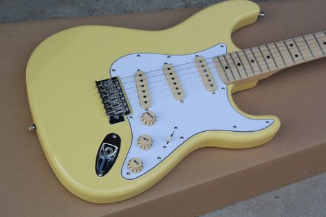 Yellow Bass Guitar, Yellow Guitar Aesthetic, Electric Guitar Colors, Fender Mustang Guitar, Yellow Electric Guitar, Yellow Guitar, Umineko When They Cry, Fantasy Shop, Cheap Guitars