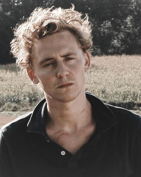 Young Tom Hiddleston, Film Background, Thomas William Hiddleston, I Still Love Him, Tommy Boy, Loki Marvel, Tom Hiddleston Loki, Weird Stories, Family Entertainment