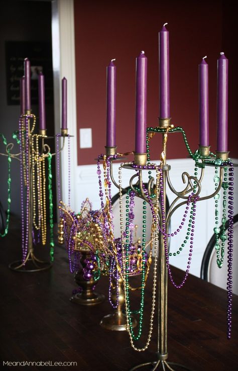 Mardi Gras Dinner Party, Treasure Party, Mardi Gras Dinner, Mardi Gras Diy, Mardi Grad, Madi Gras, Mardi Gras Party Decorations, Mardi Gras Wedding, Theme Carnaval