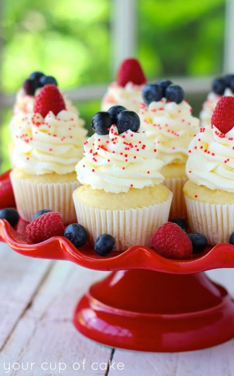 Red Velvet 4th of July Cupcakes - Your Cup of Cake 4th Of July Cupcakes, Lemon Whipped Cream, Berry Cupcakes, Fourth Of July Cakes, Meals For Four, 4th Of July Cake, July Desserts, 4th Of July Food, 4th Of July Desserts