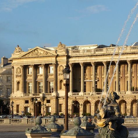 🇫🇷 Paris Fashion Week: Where style reigns supreme ⚜️ Living the Parisian dream at the legendary Suite Bernstein in the iconic Hôtel de Crillon 💎 This exquisite haven is more than just a place to stay - it's an immersion in Parisian elegance. Waking up to breathtaking views of Place de la Concorde, indulging in luxurious comfort and feeling the spirit of fashion history in every corner. 👑 Inspired yet? ✨️ #ParisFashionWeek #PFW Paris #France #SuiteBernstein #HoteldeCrillon #Rosewood #Paris... Hotel De Crillon Paris, Parisian Elegance, French Chateau, Fashion History, Breathtaking Views, Reign, Paris Fashion, Paris France, Paris Fashion Week