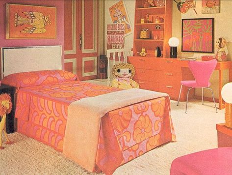 late '60's, early '70's fashion 1970s Bedroom, 70s Bedroom, 70s Room, Retro Homes, Retro Rooms, 70s Interior, 1970s Decor, Retro Bedrooms, Retro Interior Design