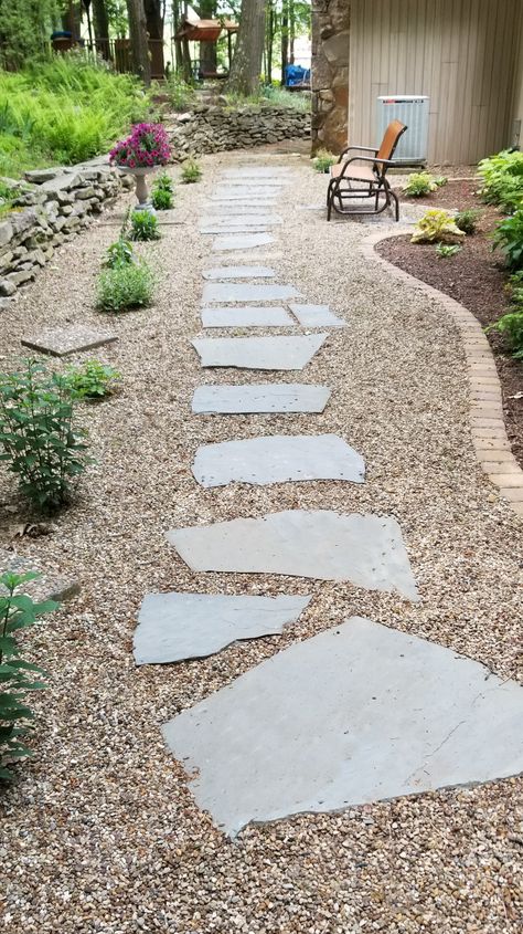 Flagstone Steps, Backyards Ideas, Stepping Stone Pathway, Gravel Walkway, Yard Remodel, Flagstone Walkway, Gravel Landscaping, Walkways Paths, Garden Stepping Stones